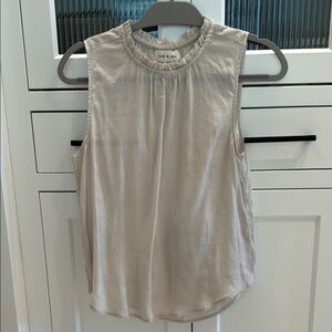 Cloth & Stone Light Tan Sleeveless Blouse